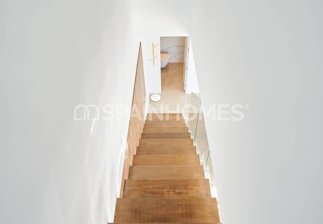 Detached Houses with Chic Designs in El Campello Alicante 22