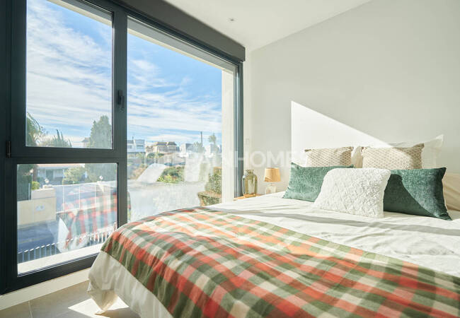 Detached Houses with Chic Designs in El Campello Alicante 27
