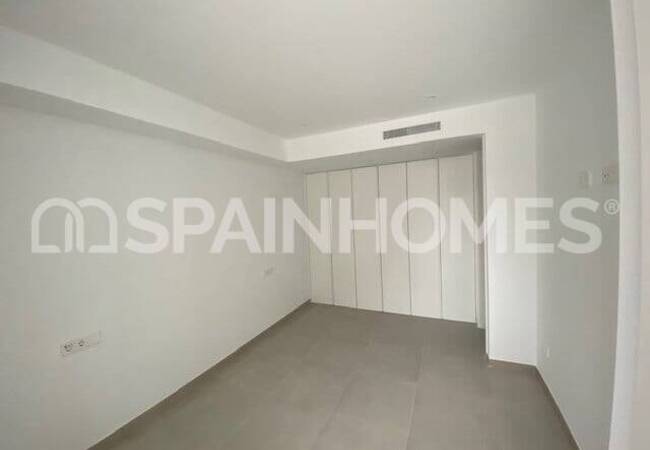 Detached Villas with Large Usage Spaces in Orihuela Alicante 23