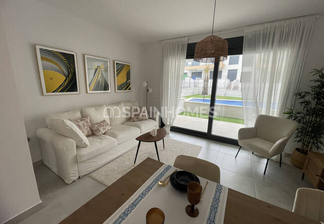 Villamartin'de Havuzlu Sitede Şık Tasarımlı Daireler 15