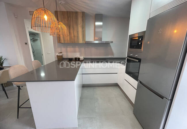 Villamartin'de Havuzlu Sitede Şık Tasarımlı Daireler 31