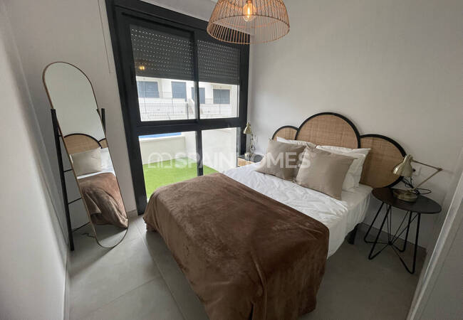 Villamartin'de Havuzlu Sitede Şık Tasarımlı Daireler 36