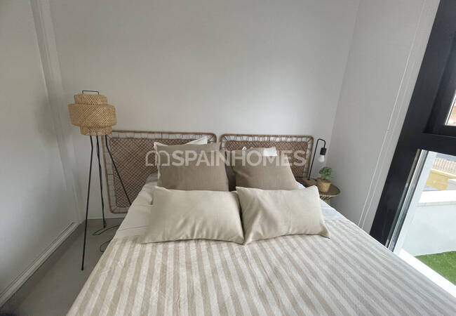 Villamartin'de Havuzlu Sitede Şık Tasarımlı Daireler 34