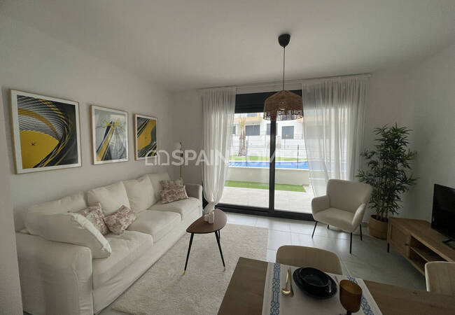 Villamartin'de Havuzlu Sitede Şık Tasarımlı Daireler 26