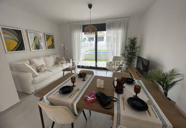 Villamartin'de Havuzlu Sitede Şık Tasarımlı Daireler 19