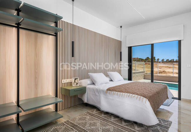 Detached Villas Near the Amenities in Algorfa Alicante 33