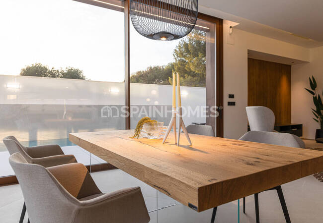 Benidorm Alicante'de Panoramik Manzaralı Lüks Villa 78