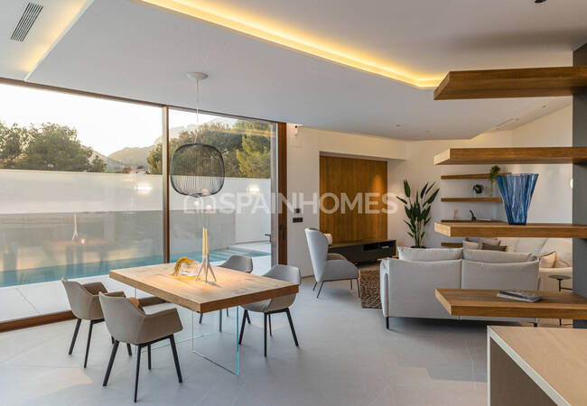 Benidorm Alicante'de Panoramik Manzaralı Lüks Villa 77