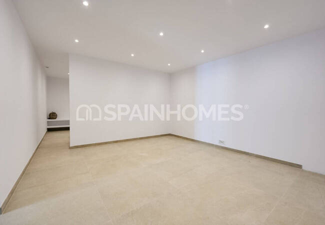 منازل حديثة مع مسابح خاصة في ألفاز ديل بي 32