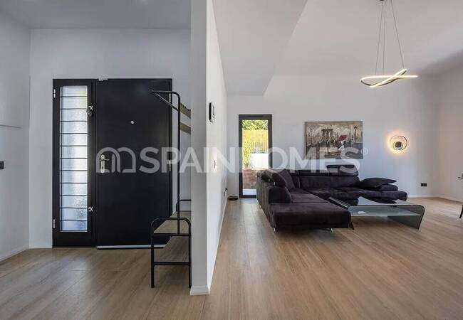 Altea Santa Clara'da Müstakil Şık Tasarımlı Villa 43