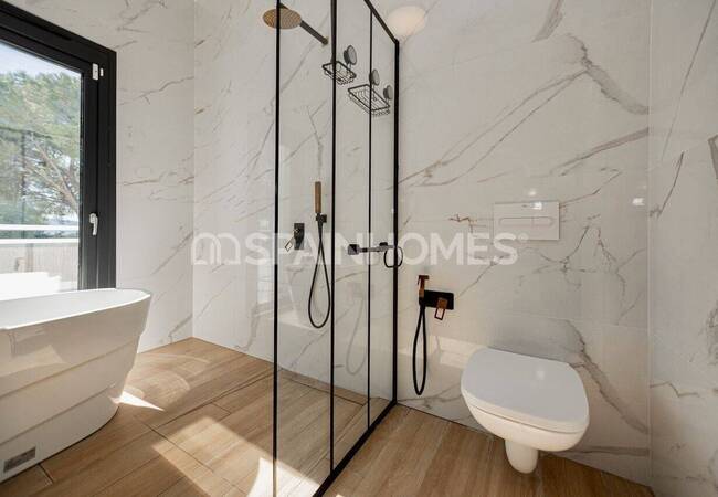 Altea Santa Clara'da Müstakil Şık Tasarımlı Villa 77