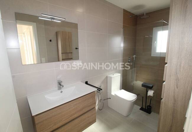 Renovated Villa Near Torrevieja’s Pink Salt Lake 23