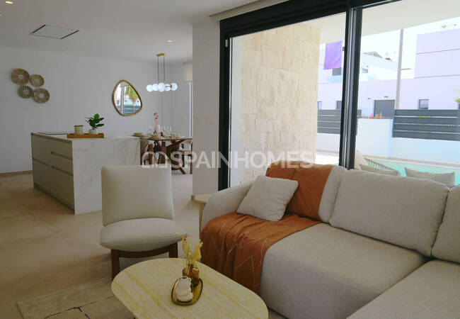 3-bedroom Houses with Swimming Pools in Dolores Alicante 16