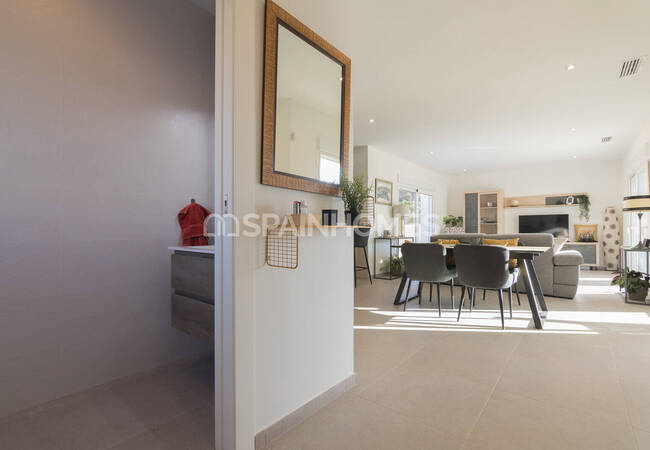 3-bedroom Bungalow-style Homes with Pools in Aspe Alicante 15