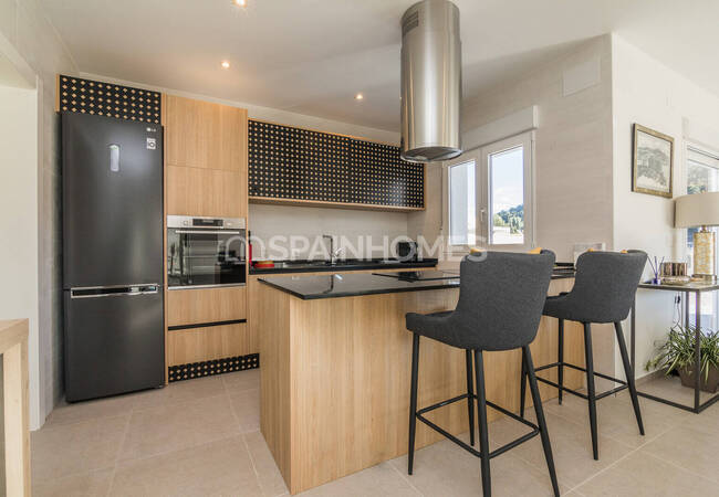 3-bedroom Bungalow-style Homes with Pools in Aspe Alicante 12