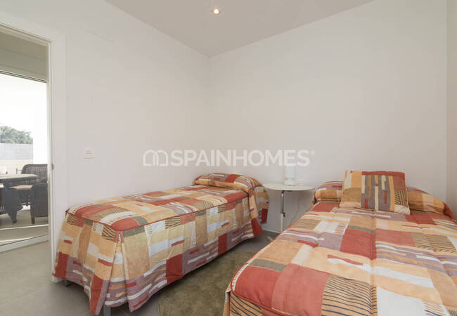 3-bedroom Bungalow-style Homes with Pools in Aspe Alicante 20