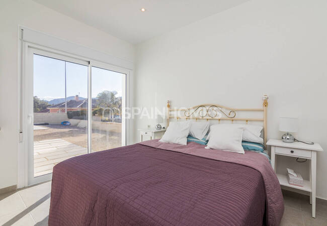 3-bedroom Bungalow-style Homes with Pools in Aspe Alicante 25