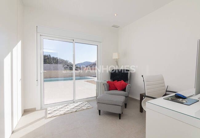 3-bedroom Bungalow-style Homes with Pools in Aspe Alicante 23