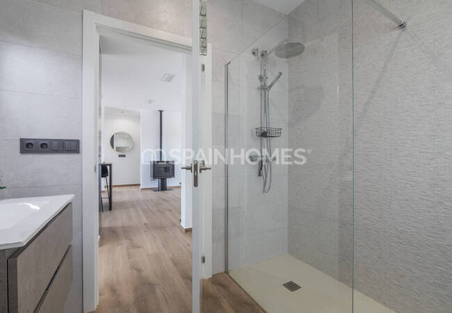 Elegant Villas with Private Pools in Aspe Alicante 36