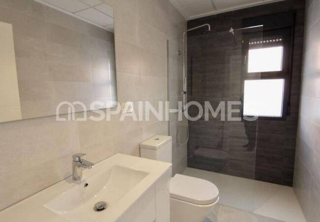 Spacious 3-bedroom Villas with Pools and Parking in Aspe Alicante 15