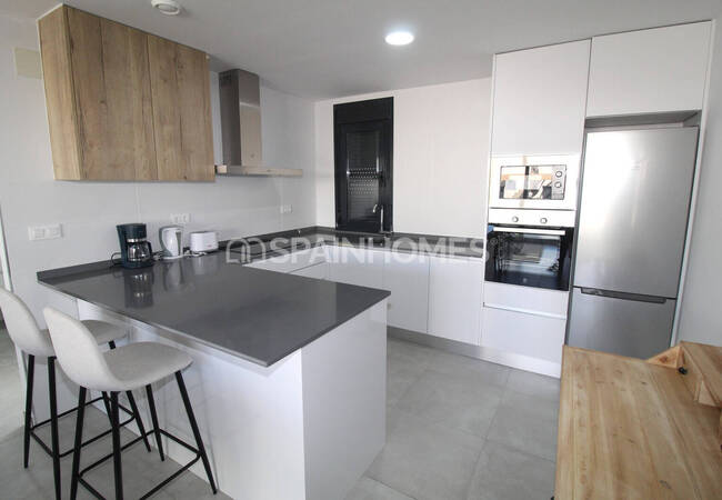 Modern 2-bedroom Flat in Villamartin with Pool 11