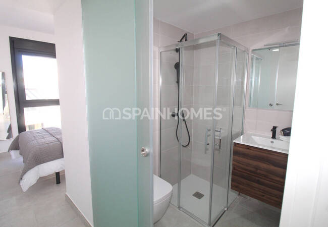 Modern 2-bedroom Flat in Villamartin with Pool 17