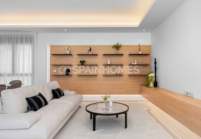 Stylish 3-bedroom House with Pool in Ciudad Quesada 8