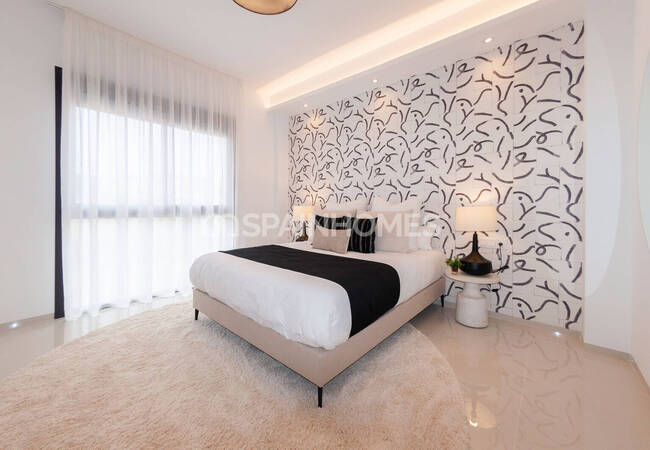 Ciudad Quesada'da Havuzlu ve Teraslı Villa 15