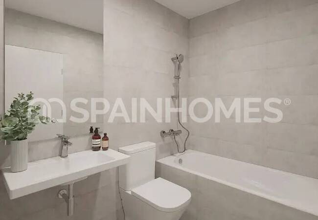Elegant Flats with Pool and Private Parking in Alicante 15