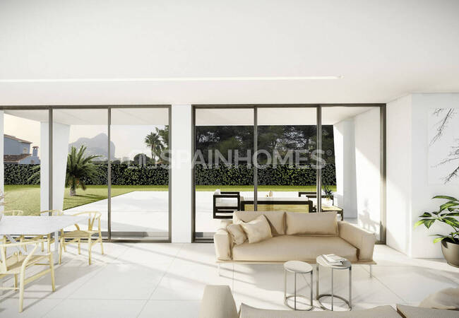 4-bedroom Elegant Villa with Pool in Calpe 5