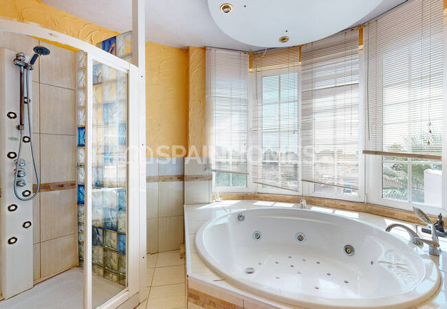Huis Met 5 Slaapkamers, Tuin En Jacuzzi In Orihuela Costa 67