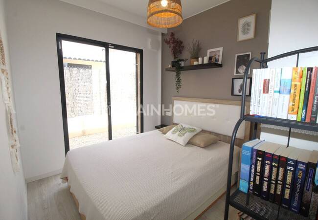 Stylish Detached House with Pool in La Zenia Alicante 19