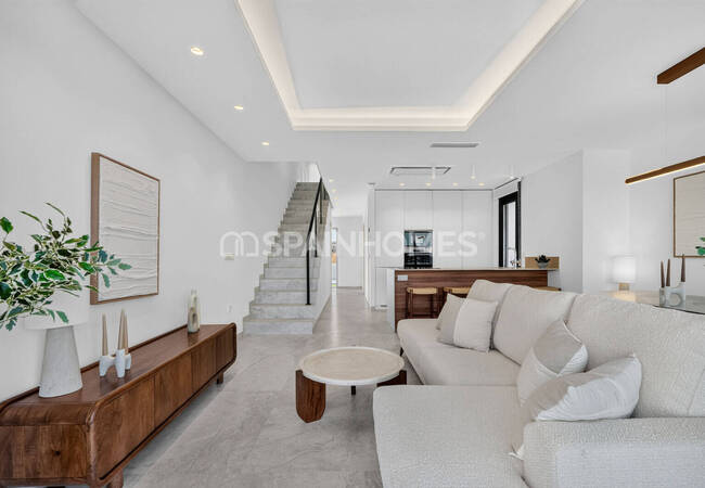 Newly-built Villas with Gym and Private Pools in Torrevieja 33