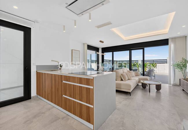 Newly-built Villas with Gym and Private Pools in Torrevieja 40