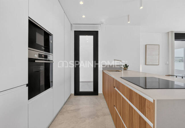 Newly-built Villas with Gym and Private Pools in Torrevieja 39