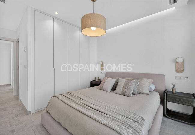 Newly-built Villas with Gym and Private Pools in Torrevieja 49