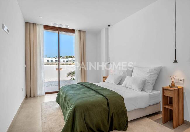 Modern 3-bedroom Houses with Private Pool in Algorfa 32