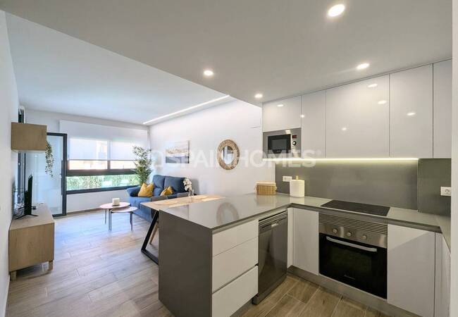 Elegant Appartement In Een Complex Met Een Zwembad In Villamartin 15