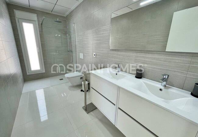 3-bedroom Villas with Private Pool in Alicante Rojales 19