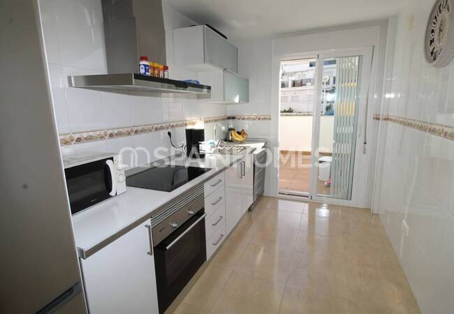 3-bedroom Flat with Pool Access in Santa Pola Alicante 17