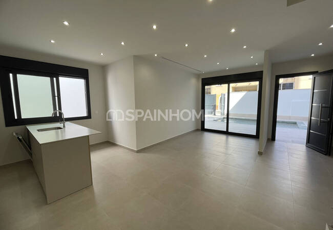 3-bedroom Villas with Pools and Gardens in Almoradí 12