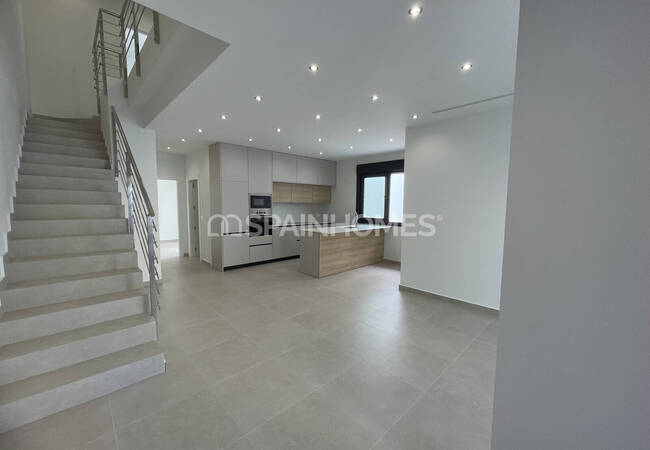 3-bedroom Villas with Pools and Gardens in Almoradí 8