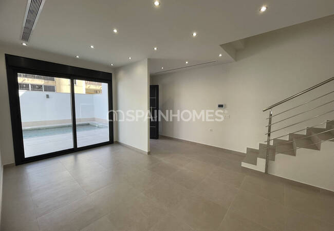 3-bedroom Villas with Pools and Gardens in Almoradí 9