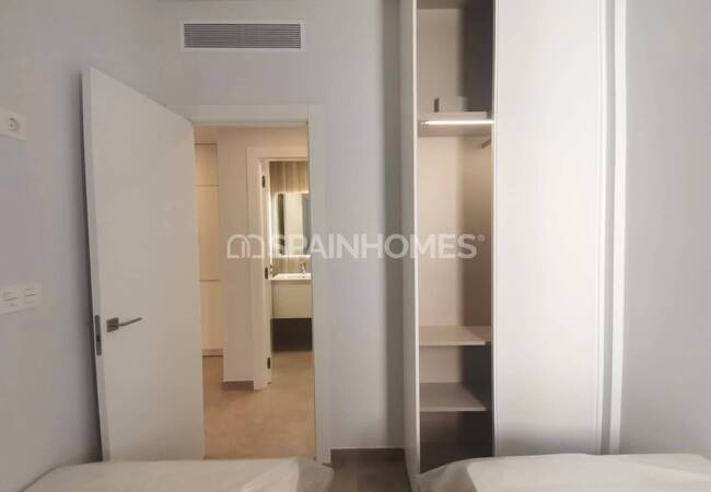 شقة أنيقة في مجمع بالقرب من الشاطئ في توريفايجا 17