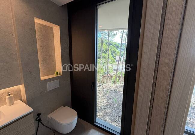 Alicante Altea'da Özel Havuzlu Şık Tasarımlı Müstakil Villa 35