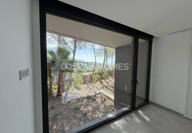 Alicante Altea'da Özel Havuzlu Şık Tasarımlı Müstakil Villa 20
