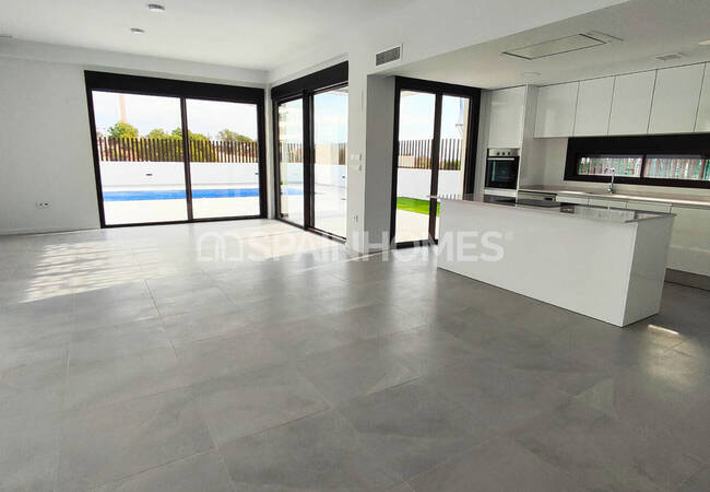 Элегантные дома рядом с пляжами в Финестрате, Аликанте 11