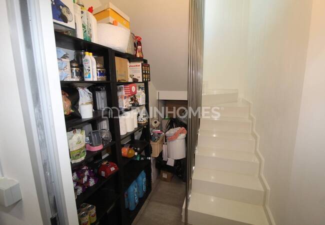 Detached House with Pool Near the Sea in Torrevieja Alicante 27