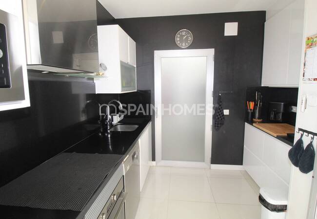 Apartamento De 3 Dormitorios Con Piscina Comunitaria En Orihuela 17