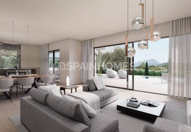 4-bed Villa with Pool and Modern Amenities in Jávea 5